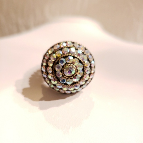 Ring - Picture 4 of 6